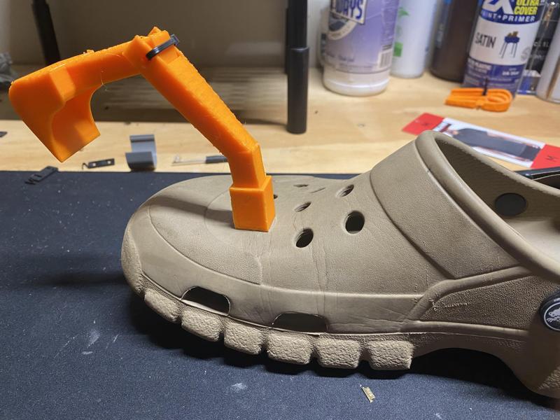 Crocavator
