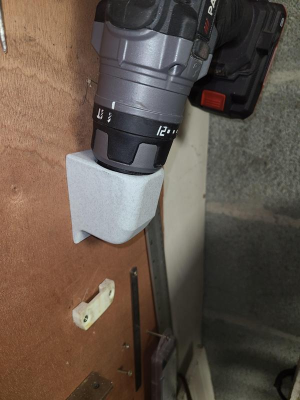 Support mural visseuse parkside