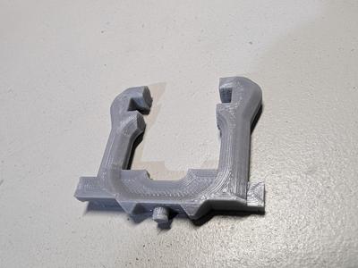 B&Q Cooke & Lewis Drawer Front Clip