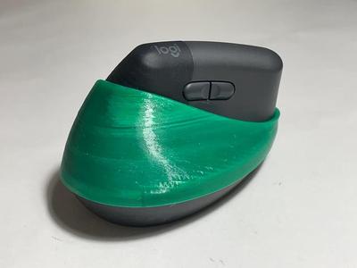 Logitech Lift mouse ergonomic jacket   