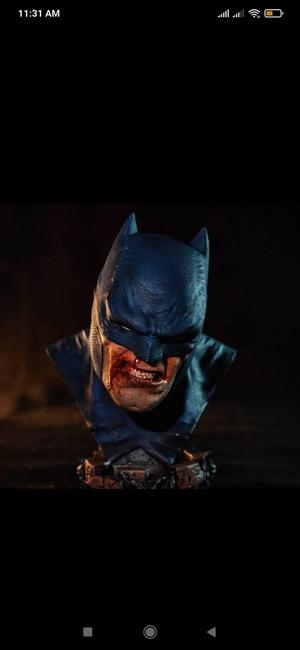 BATMAN THE DARK KNIGHT RETURNS BUST