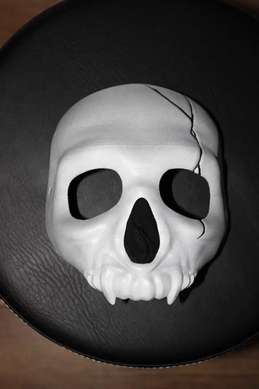 Skull mask   
