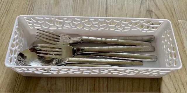 kleine Besteckaufbewahrung / small cutterly box for office use   
