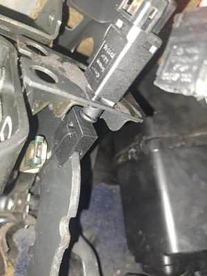 VW Golf 2 Adapter Bremspedal Bremslichtschalter   