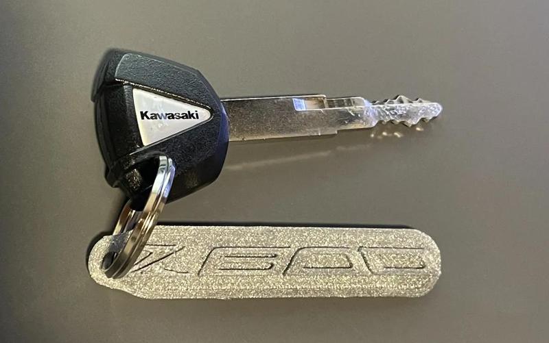 KAWASAKI Z800 Keychain   