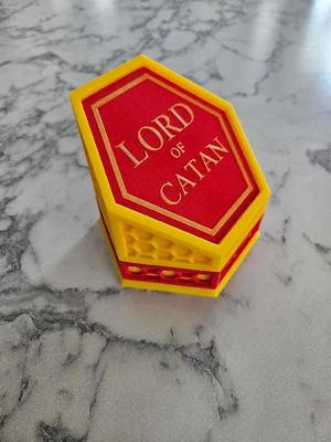 Catan Trophy with multi-winner tags   