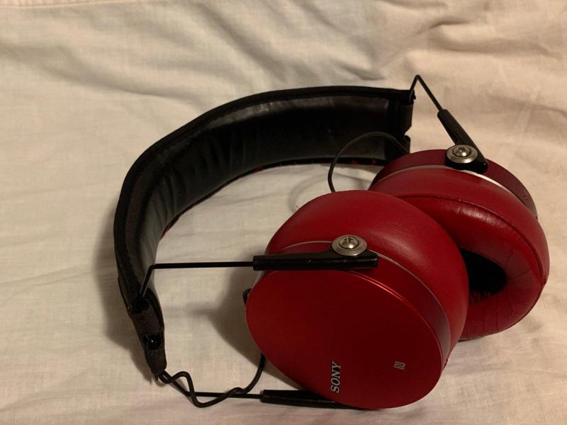 Immortal Sony MDR-XB950