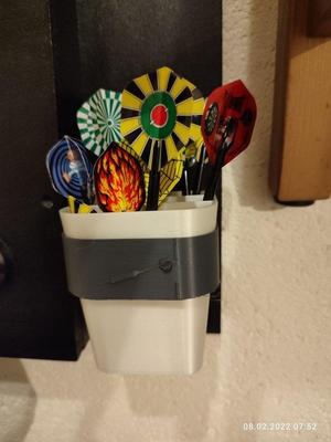 Dart cup