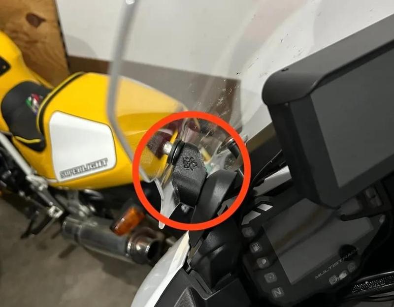 Ducati Multistrada 1260 Wind Screen Spacers   