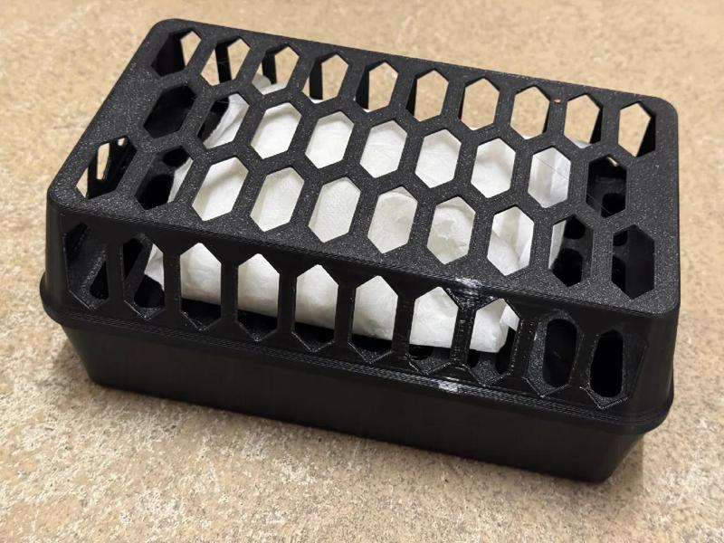 Dehumidifier box for granule bags   