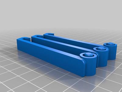 Clip with minimal material use
