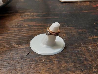 Simple Ring Holder
