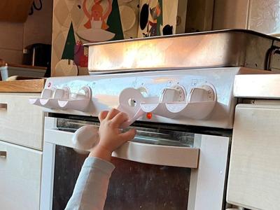Stove knob protector