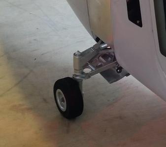 Agusta A109A fixed scale landing gears 