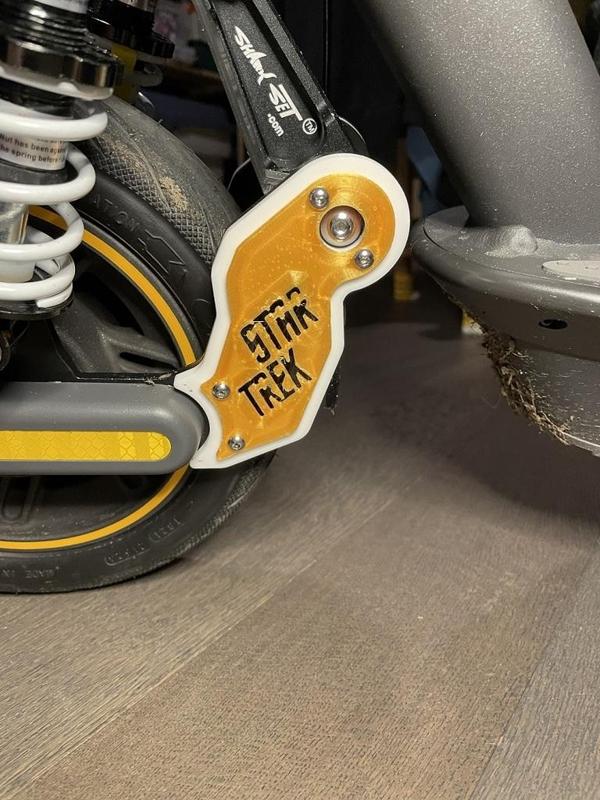 Sharkset front suspension Star Trek logo plate