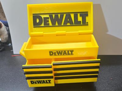 Desktop Mini Toolbox – Dewalt Style