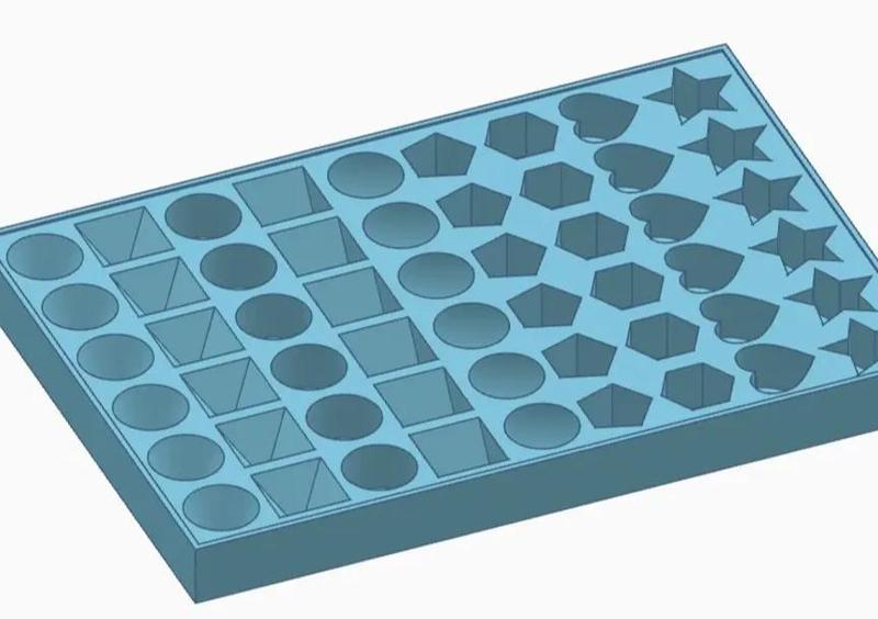 Ice cubes tray 