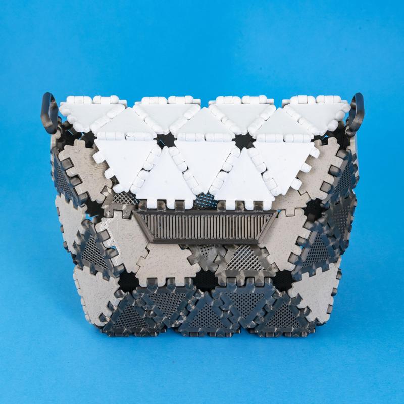 Polypanels // Clutch Tab