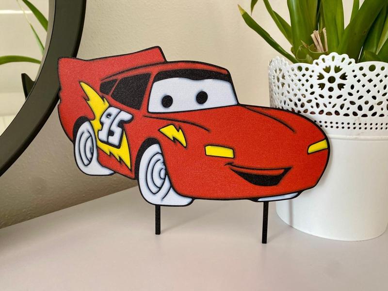 McQueen cake topper