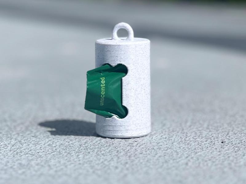 Minimalistic Poop Bag Holder
