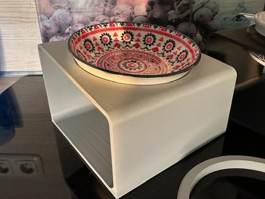 Cat bowl riser 80mm, diameter 125-117mm