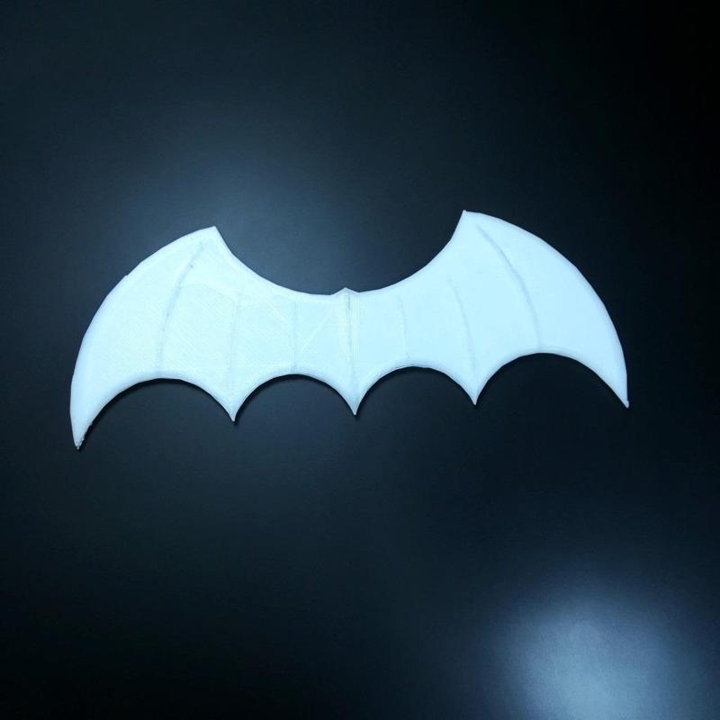 batman injustice batarang