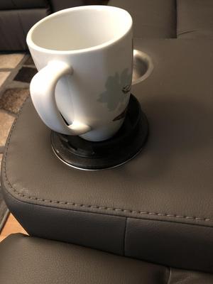 Cup holder 