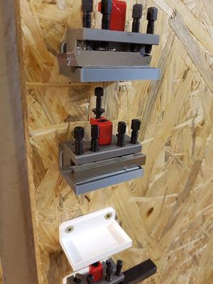 Multifix Aa holder 