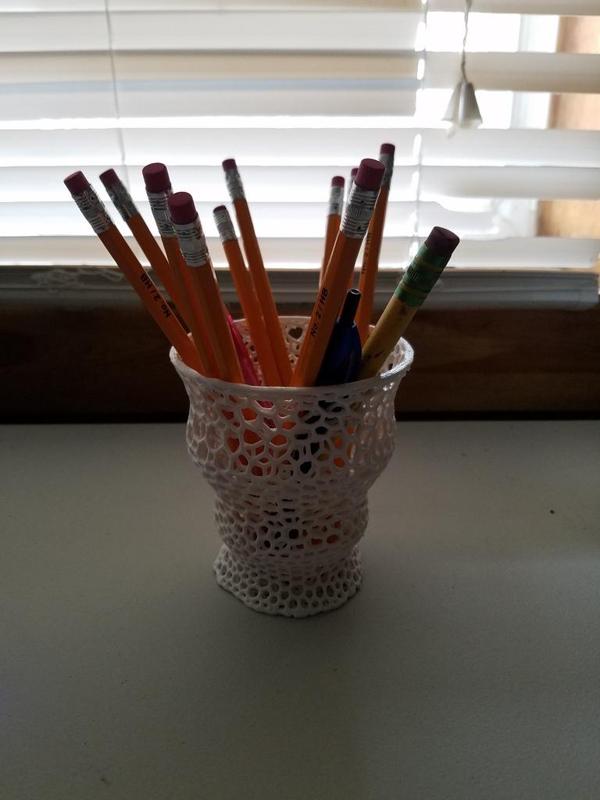 Voronoi Pencil Holder