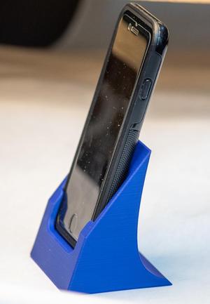 iPhone 8 and XR Desk Stand