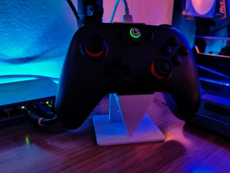 GameSir Nova Lite stand