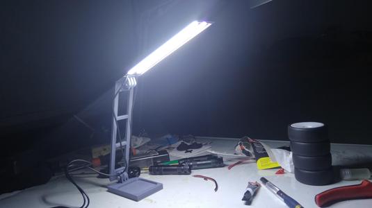 RC Pit Lamp