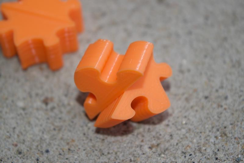 Twisting Jigsaw Puzzle