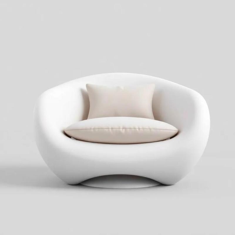 Smooth Lounge Chair