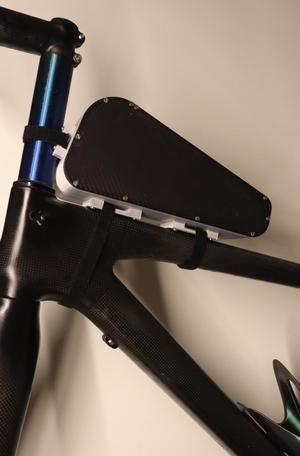 Bike storage tank with lock(No Supports)