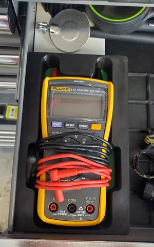 Fluke 117 3x5 gridfinity bin