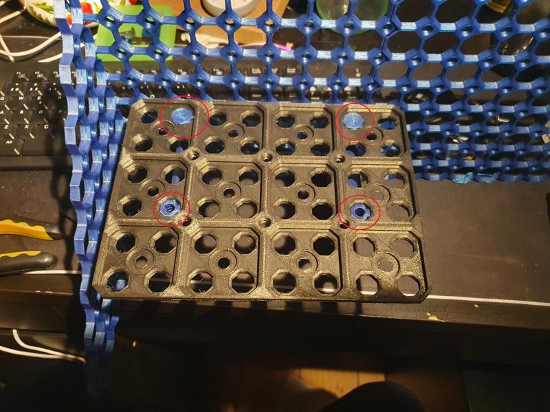 Multiboard - Multigrid - Baseplate to bracket screw (Remix of 13 mm Small Thread, Flat Head, Bolt)