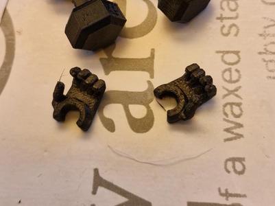 Dummy 13 - Powerlifter hands (ONLY HANDS) 