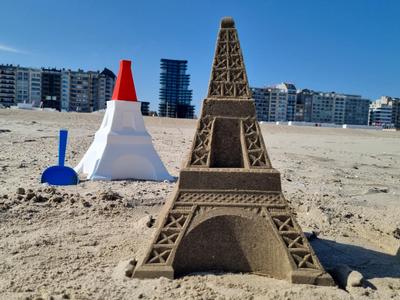 Eiffel Tower Sand Castle Mold