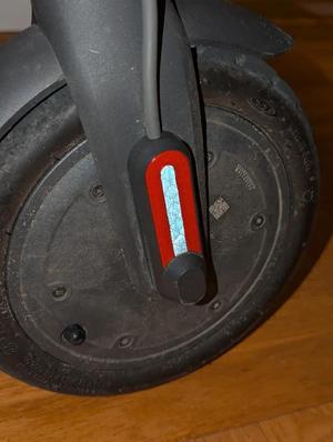 M365 front wheel screws cover (right side)   