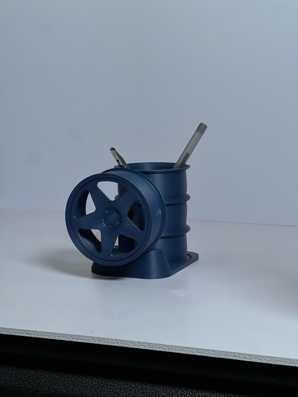 FREE KnP Inspired Wheel Pen Holder