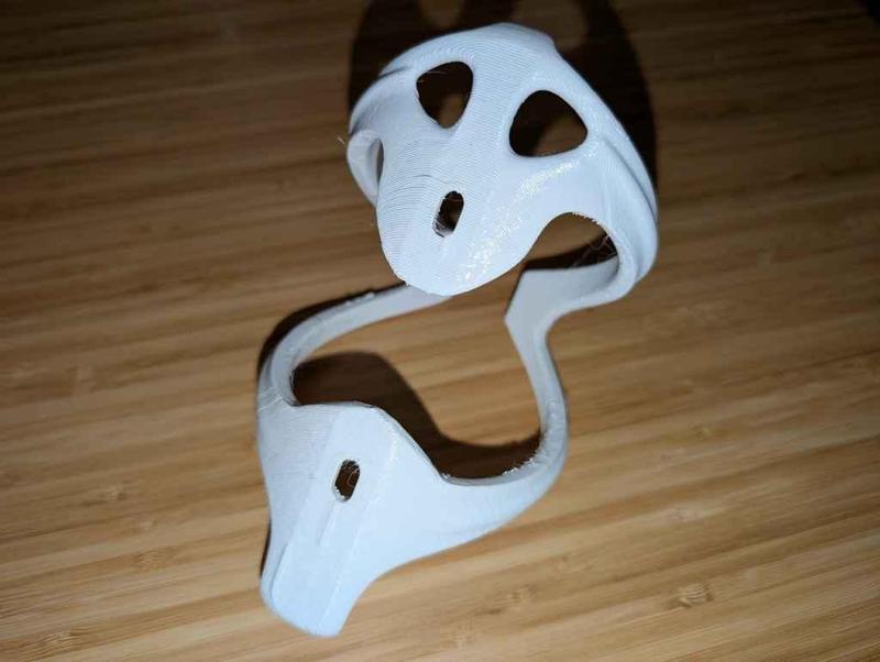 Unwatermarked cycle bottle cage