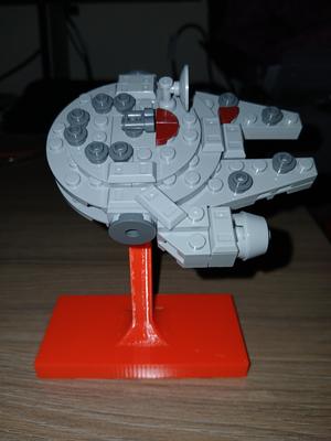 Remix of Lego Star Wars Mini Millennium Falcon 30708 stand