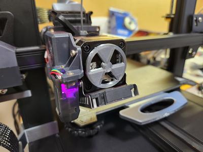 Ender 3 S1 - S1 Pro Nuclear Extruder Indicator.stl