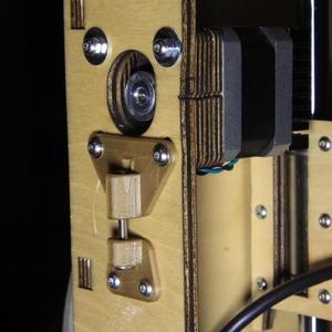 Robust and precise NEMA 17 steppers / belt tensioners