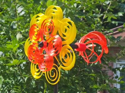 Double Spiral Windmill - with spinning tail 