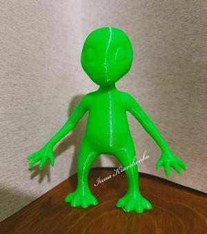 Alien Figurine v2