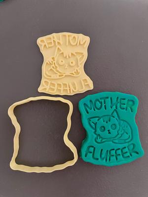 Mother fluffer cat cookie cutter