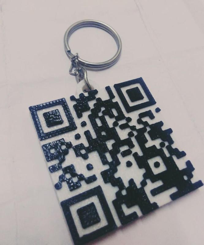 Valentine day QR code keychain