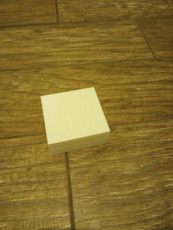 surf wax box (with hinges)